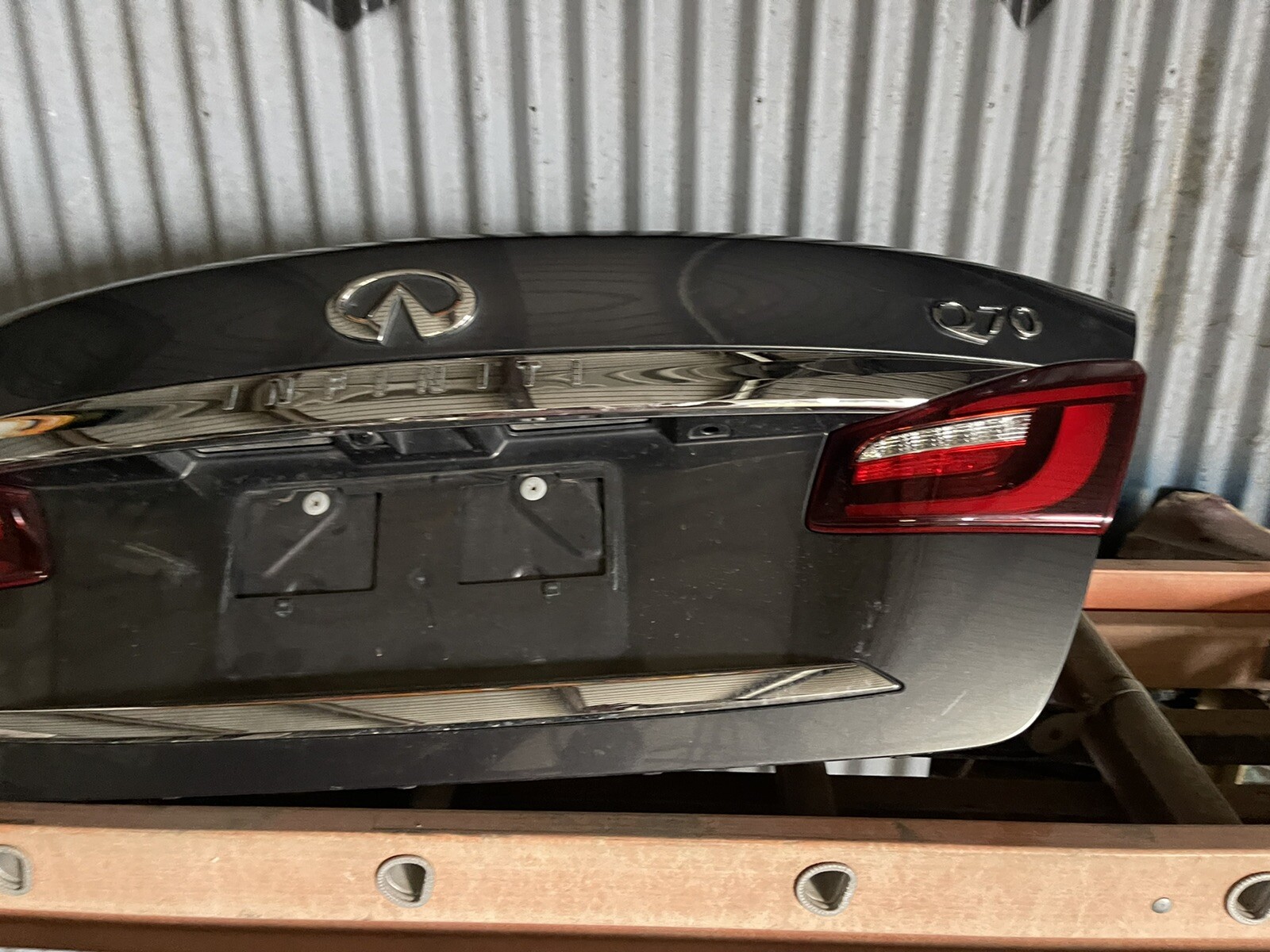 trunk lid open