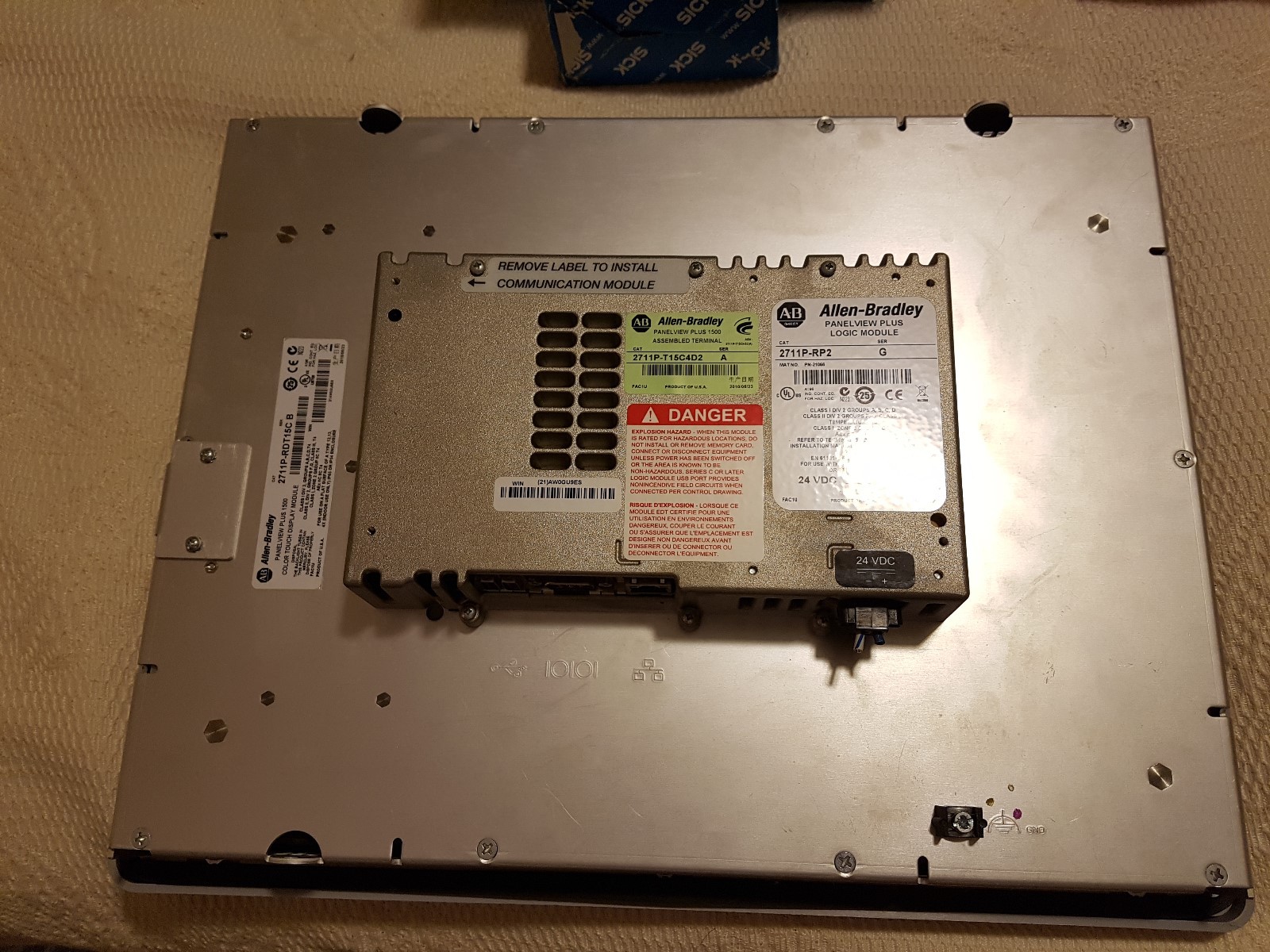 Allen Bradley PANELVIEW PLUS 1500 2711P-K15C4A1 /A 2711PRDK15C