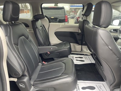 image 8 of interior
