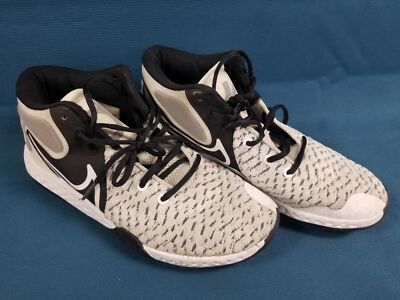 Nike KD Trey 5 VIII Basketball Shoes Black/White CK2090-101 Men's Sz 8.5^