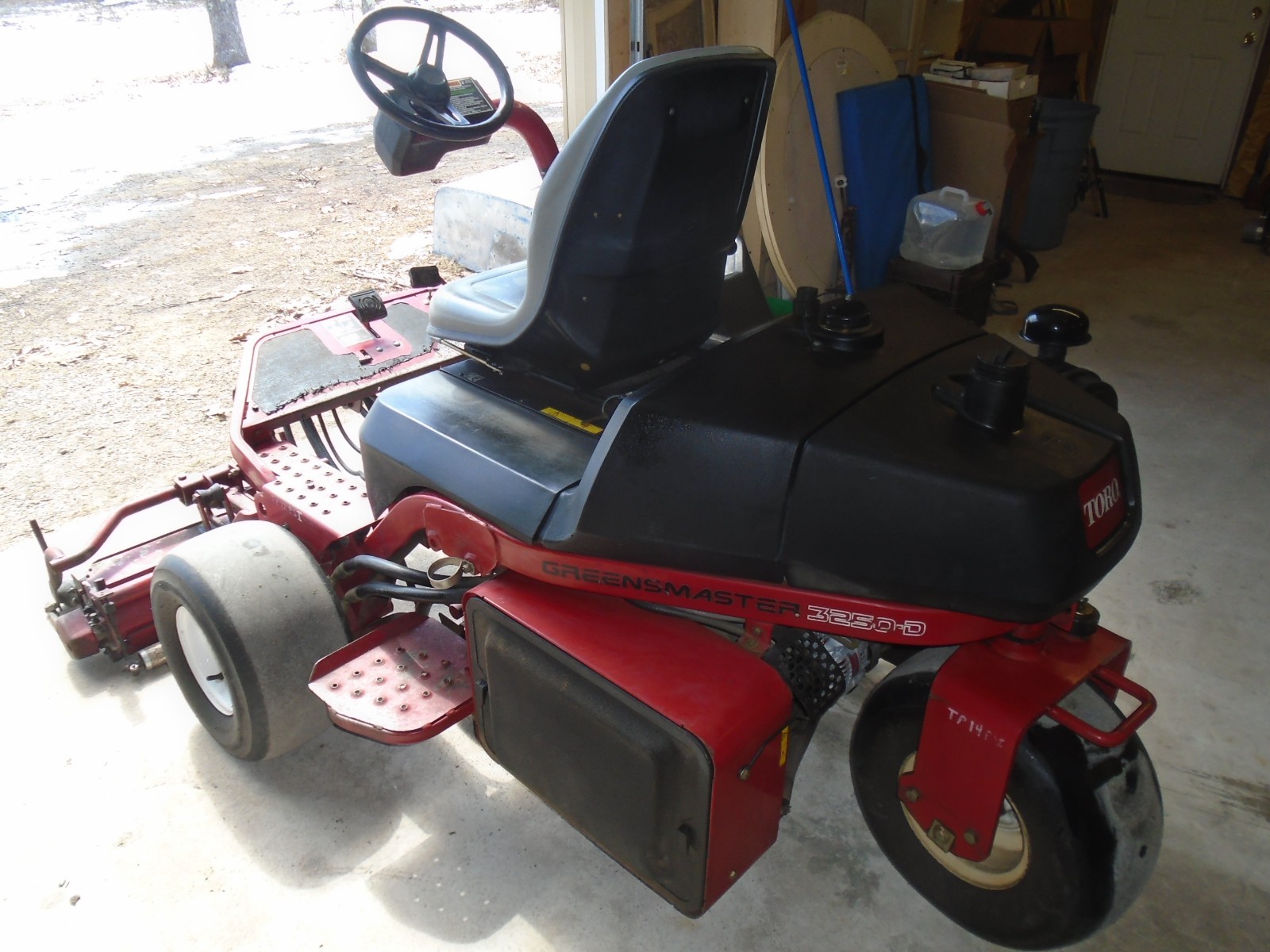 Toro Greensmaster 3250-D Diesel Greens Mower Tri-Plex