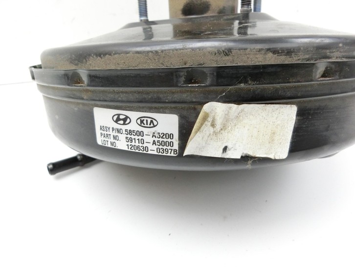 Kia Ceed JD 12-15 GDI 1,6 99KW Bremskraftverstärker Kia Ceed JD 12-15 28.03.2013 59110A5000 58500-A5200 59110-A5000... Vorschau 2