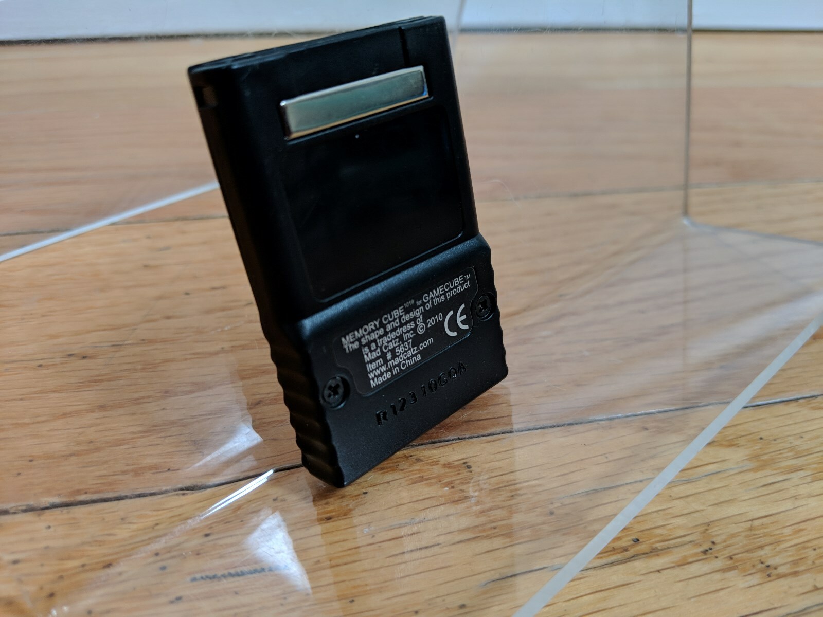 Mad Catz 16x Memory Cube For Nintendo GameCube - Excellent Condition!