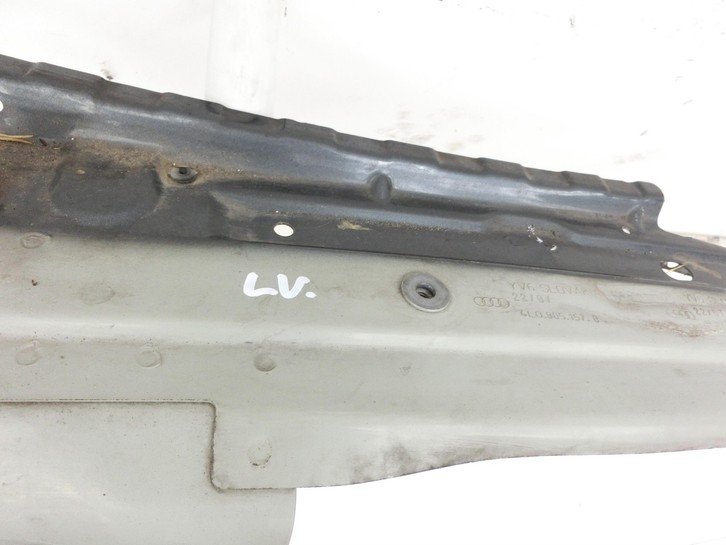 Audi Q7 4L 05-09 Halter Träger Führung Aufnahme für Kotflügel Links Vorne Audi Q7 4L 05-09 26.06.2007 4L0805157B... Vorschau 5
