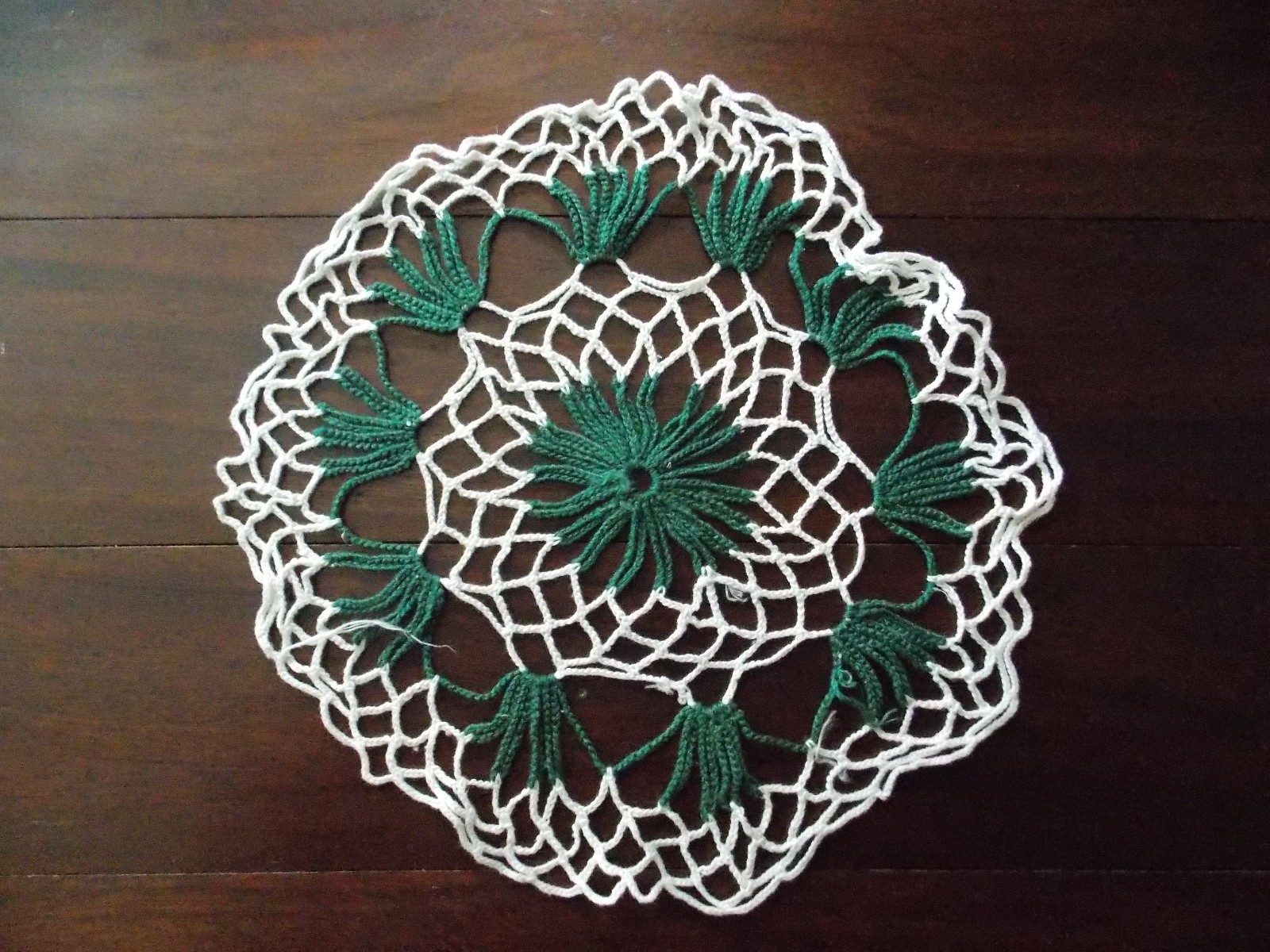 Five Vintage Handmade Crochet Doilies Cream   #42