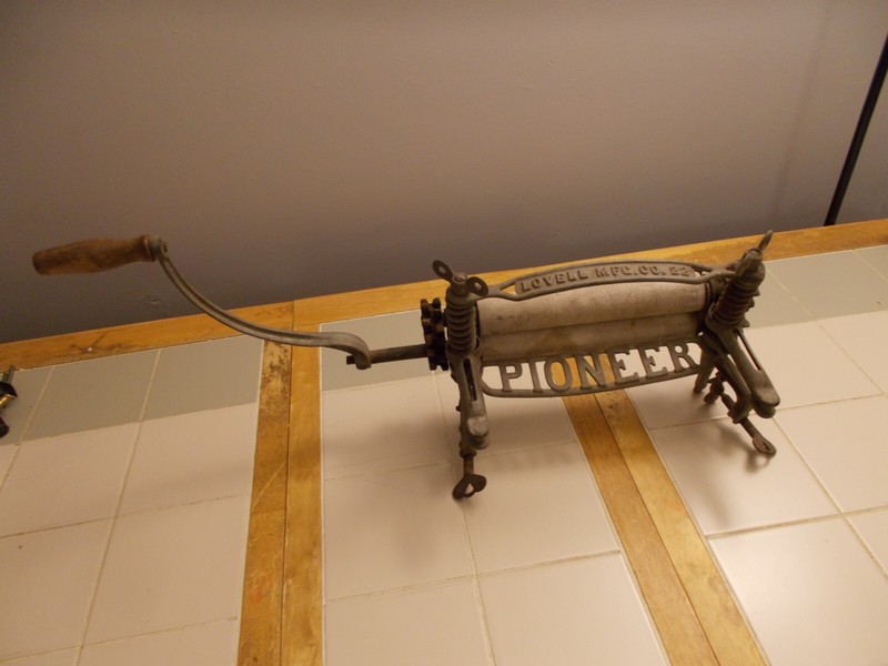 Clothing Wringers Surplus Network