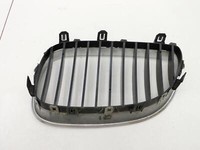 BMW E61 525d 04-07 Frontgrill Kühlergrill Niere Rechts BMW E61 525d 04-07 09.11.2006 7065702 51137065702 gebraucht Vorschau 5