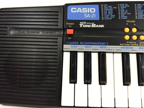 Casio SA-21 Electronic Keyboard Synthesizer 32 Keys 100 Sound Portable Piano PCM