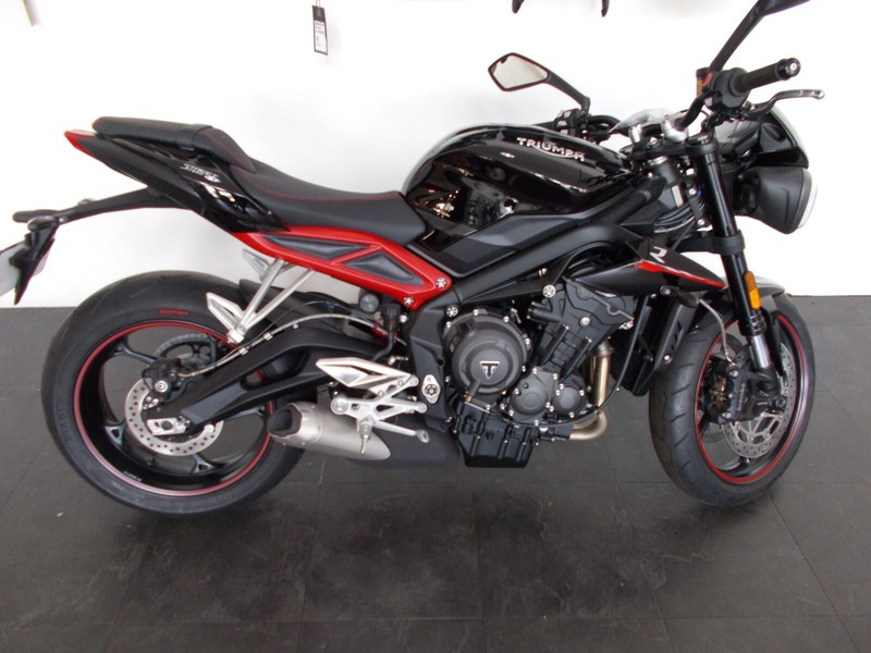 triumph street triple gumtree