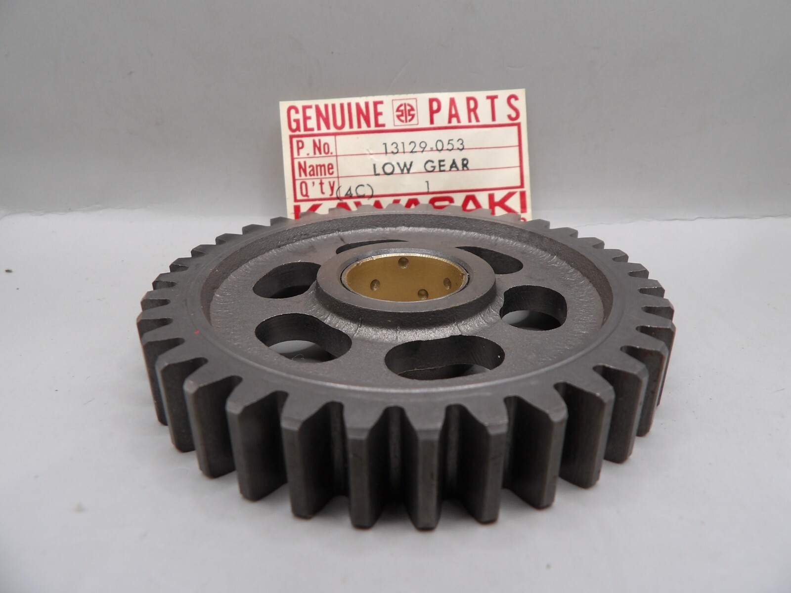 kuo出品 NOS Kawasaki F6 F7 KD175 KE175 Genuine Transmission Output