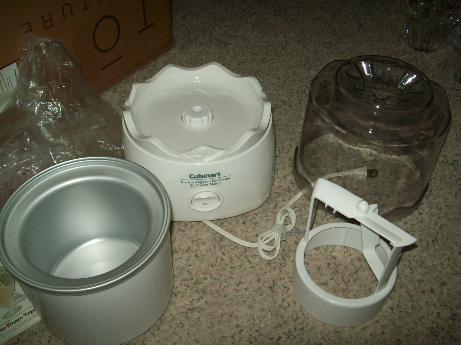 Cuisinart ICE-20 Automatic Ice Cream-Frozen Yogurt-Sorbet Maker