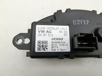 VW Passat 3G B8 14-19 Widerstand Gebläse Lüfter VW Passat 3G B8 14-19 28.04.2016 3Q0907521A 3C0907521A gebraucht Vorschau 2