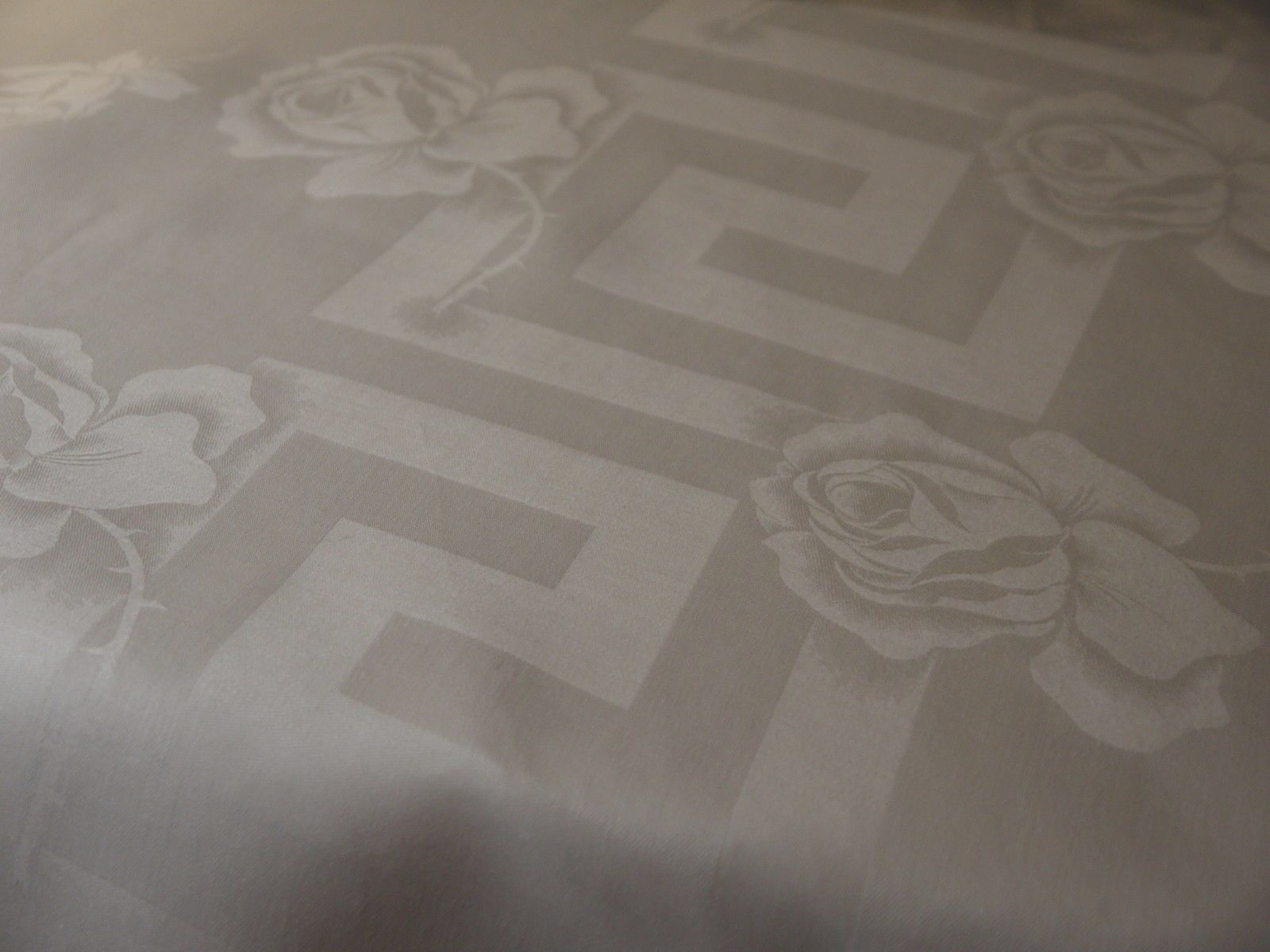 Vintage White Damask Linen 70