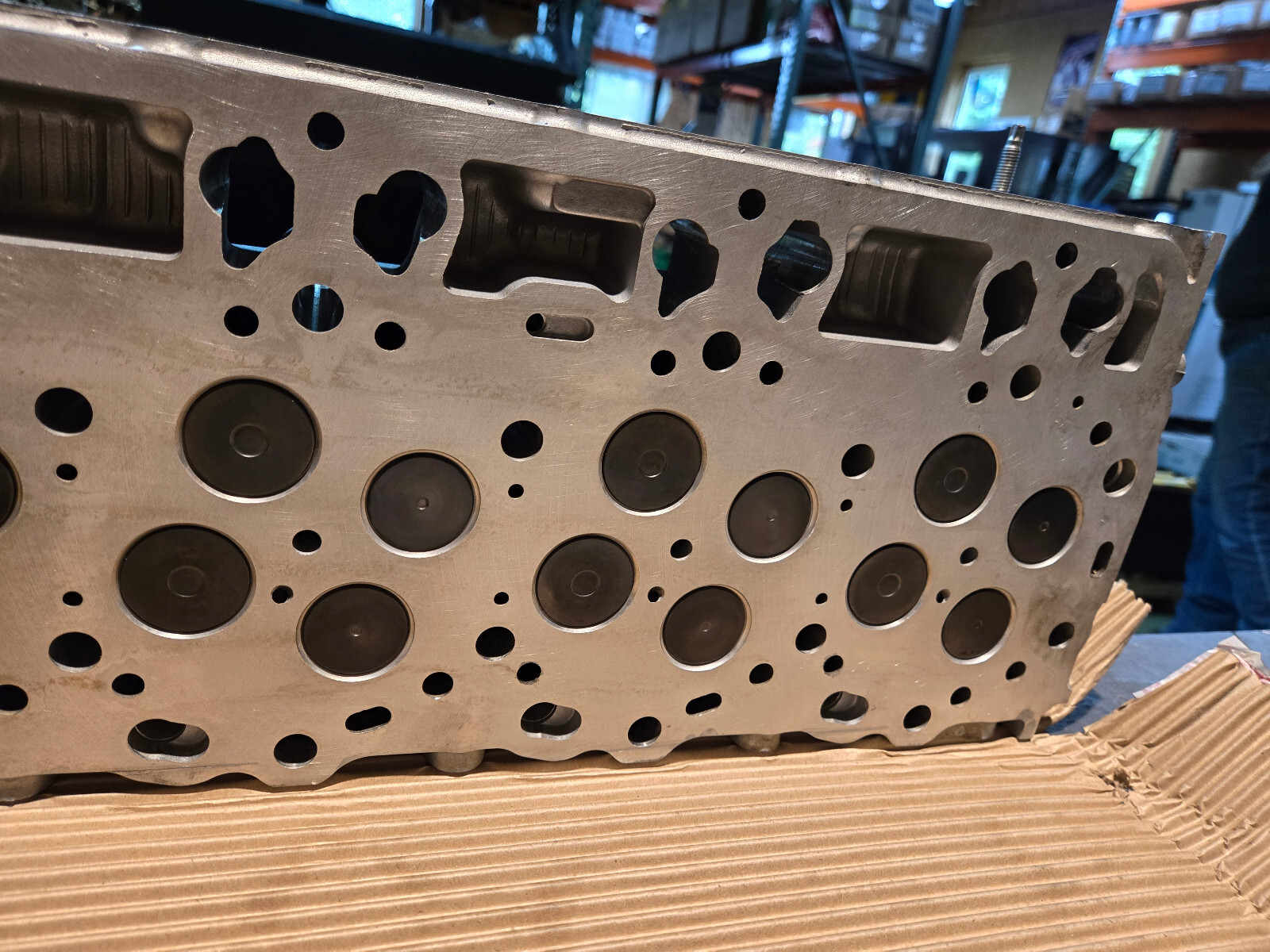 REMAN 11-16 2011-2016 LML DURAMAX 6.6L RH PASSENGER SIDE CYLINDER HEAD - Picture 8 of 12