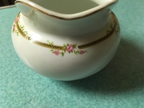 WH Grindley Ardmore Creamer England PORCELAIN, Gold Trim, Pink Roses EUC