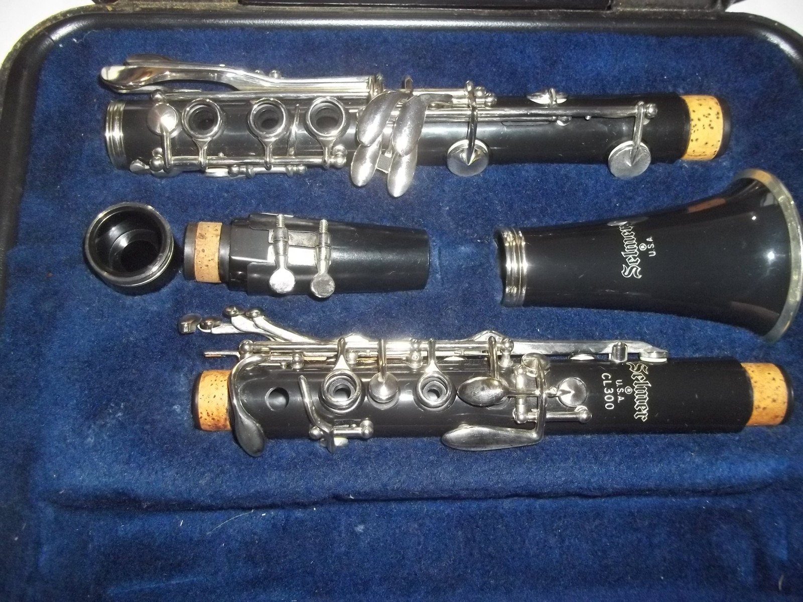 Selmer CL300-Clarinet-Made in USA NEW MINT Condition! w/Accessories! USA