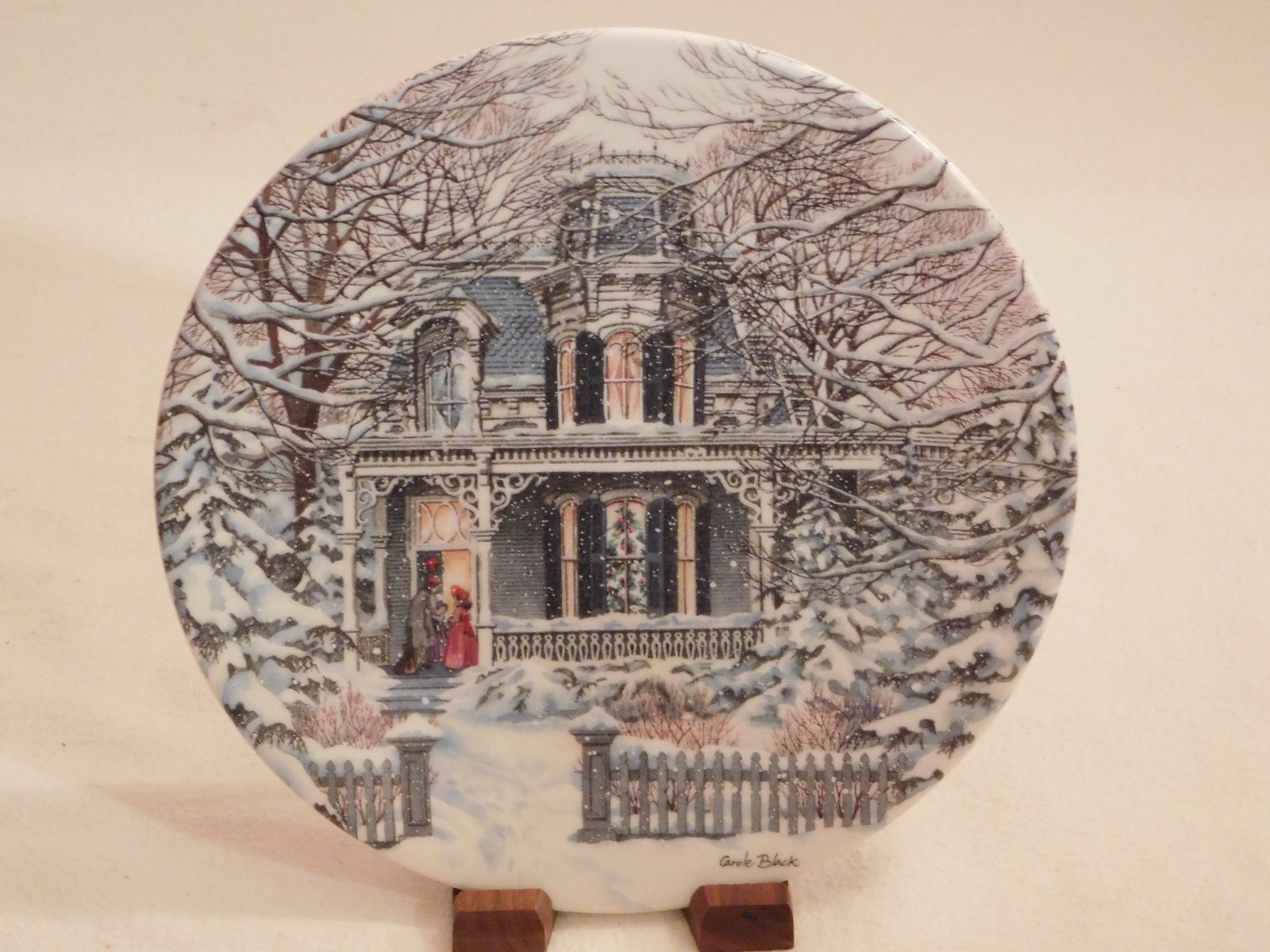 Carole Black CHRISTMAS HOMECOMING 1992 Collector Plate COA