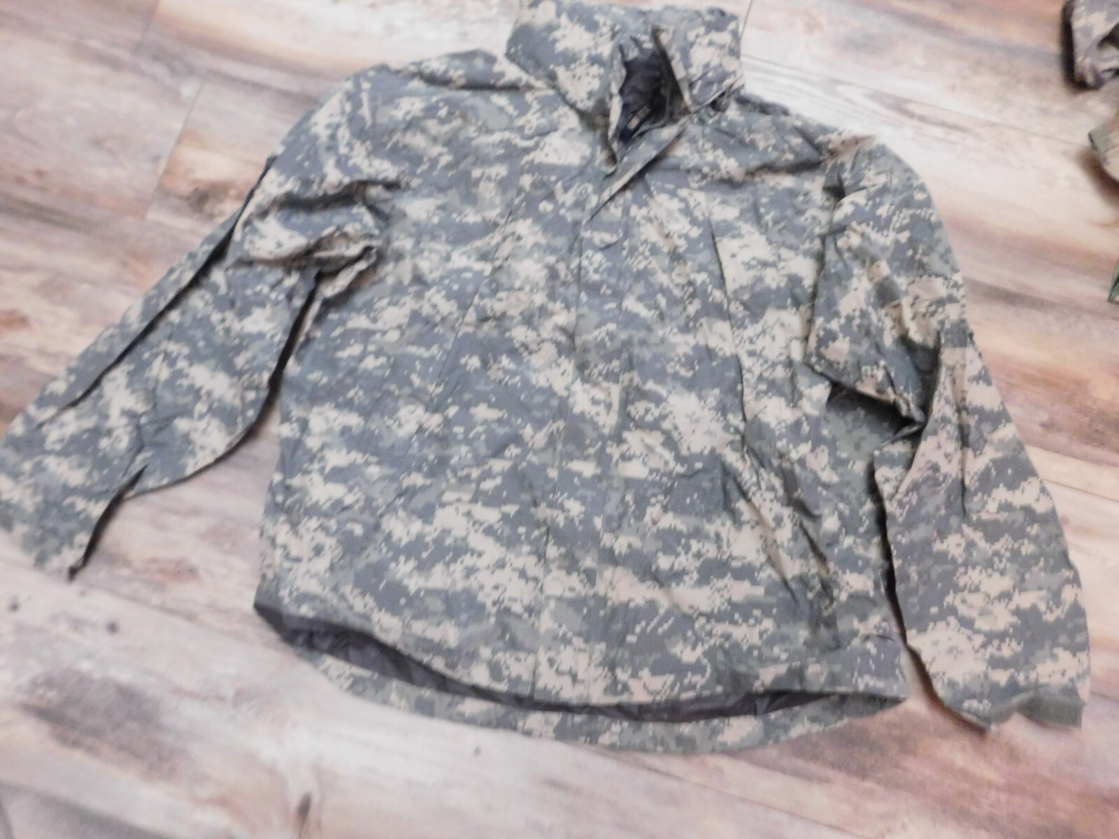 フルパッチ ECWCS GEN3 ACU JACKET SMALL Long Genuine Usgi ECWCS ACU Gen III Level 5 Soft Shell Cold