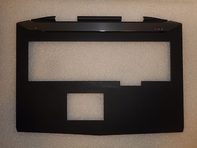 GENUINE Dell Alienware 18 R1 Palmrest Assembly AP0UN000100 A12CTN