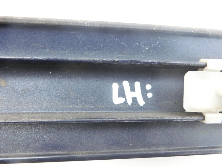 Mercedes W203 C200K 04-07 Lim Türleiste Beplankung Links Hinten 904 Mercedes W203 C200K 04-07 31.01.2005... Vorschau 6