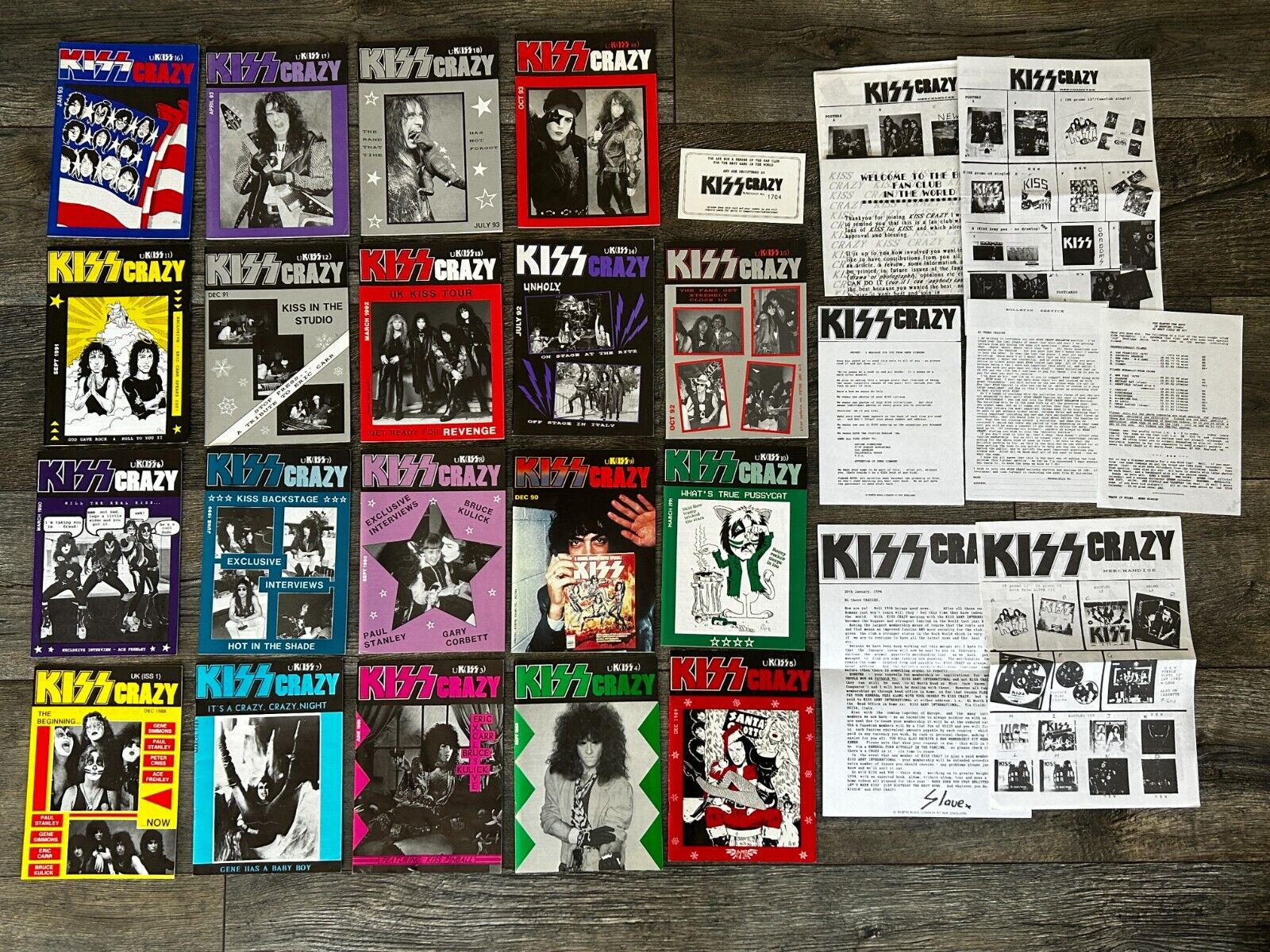 KISS Vintage Fanzine Magazine KISS CRAZY #1-19 Set 1988-1993 KISS Vintage Fanzine Magazine KISS CRAZY #1-19 Set 1988-1993