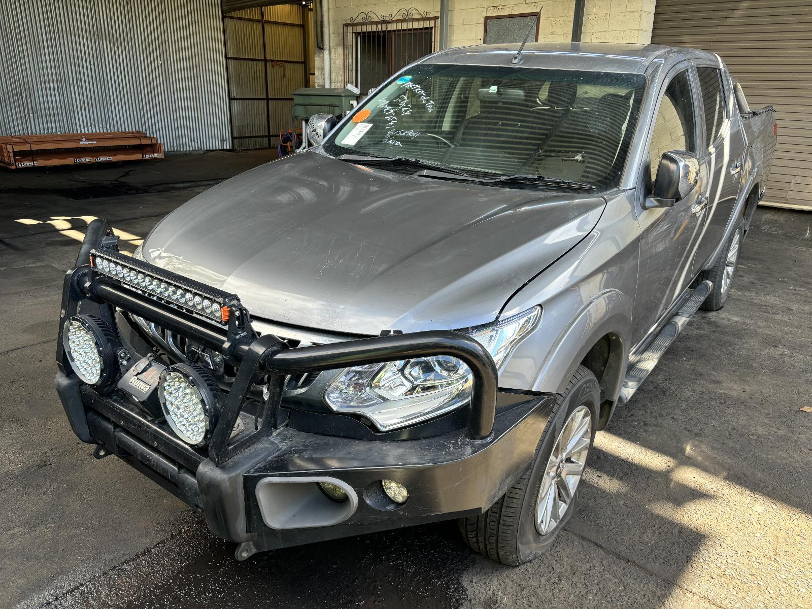 2016 Mitsubishi Triton INSTRUMENT CLUSTER MQ DIESEL 4WD AUTO/MANUAL T/M SUPER SEL image 5