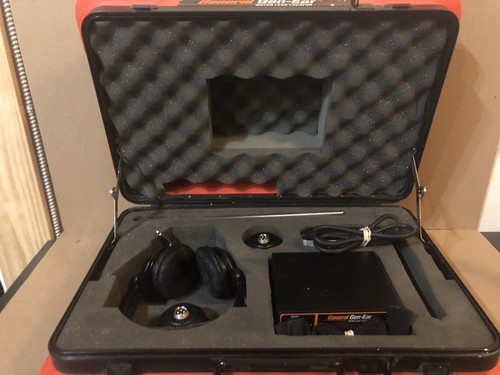 General GEN-EAR Water Leak Detector / Locator w/ Hard Case *Tested/Working*