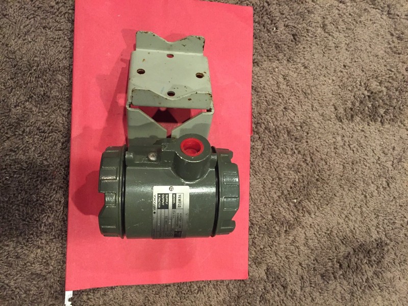 Vortex flow converter