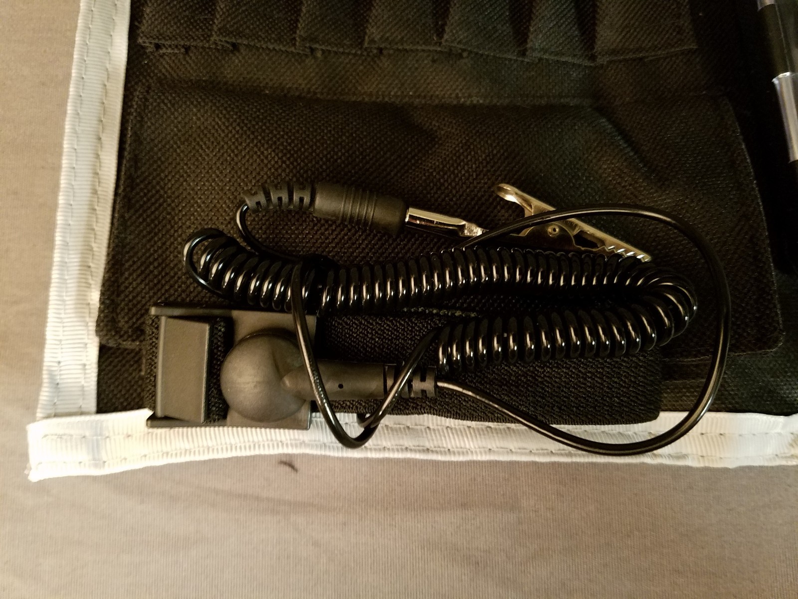 GENUINE GOODS 76-in-1 PRECISION MAGNETIC SCREW DRIVER KIT ELECTRONICS  REPAIR