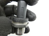 BMW F36 420d 13-17 2,0d 110KW Railsensor Drucksensor 2 BMW F36 420d 13-17 21.07.2016 8570936 13628570936 0281006447... Vorschau 4