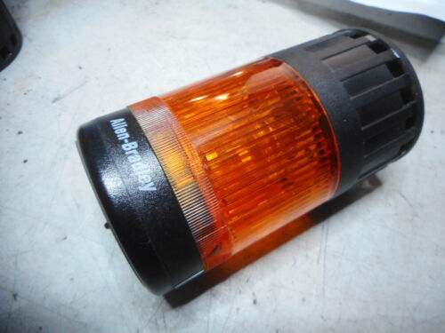 ALLEN BRADLEY -- 70mm Flashing LED + Piezo Sounder  -- 855T-B24GC5 -- Amber