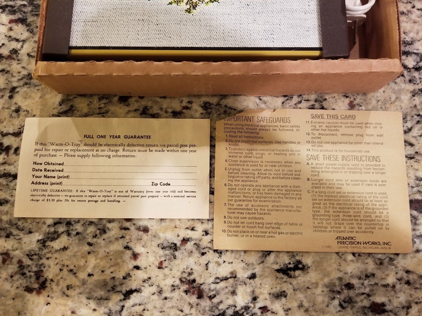 Vintage 1981 Warm-O-Tray Spice of Life Warming Tray Model 30T 8