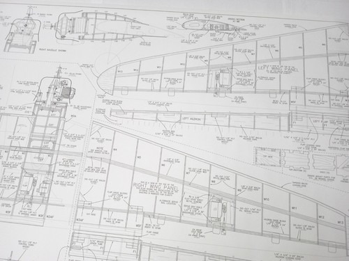 Top Flite ** Douglas DC-3 Plans Giant Scale Model Aircraft Plans 82.5" Wingspan