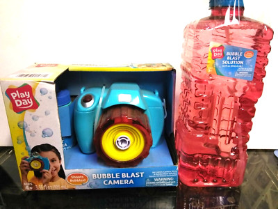 NEW Play Day Bubble Blast Camera W/ 32 OZ Solution Bottle - Camera Blows Bubbles