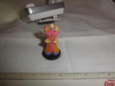 YU-GI-OH! DUNGEON DICE MONSTER ILLUSIONIST FACELESS MAGE B2-04