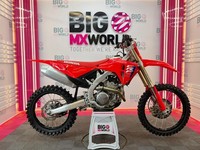 Honda CRF 250 2025 - Only 28 Hours - Stock