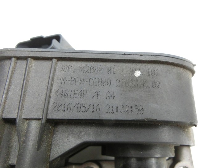 Peugeot 2008 I 16-19 1,2 96KW EB2DTS Drosselklappe Peugeot 2008 I 16-19 30.06.2016 9801942080 gebraucht Vorschau 3