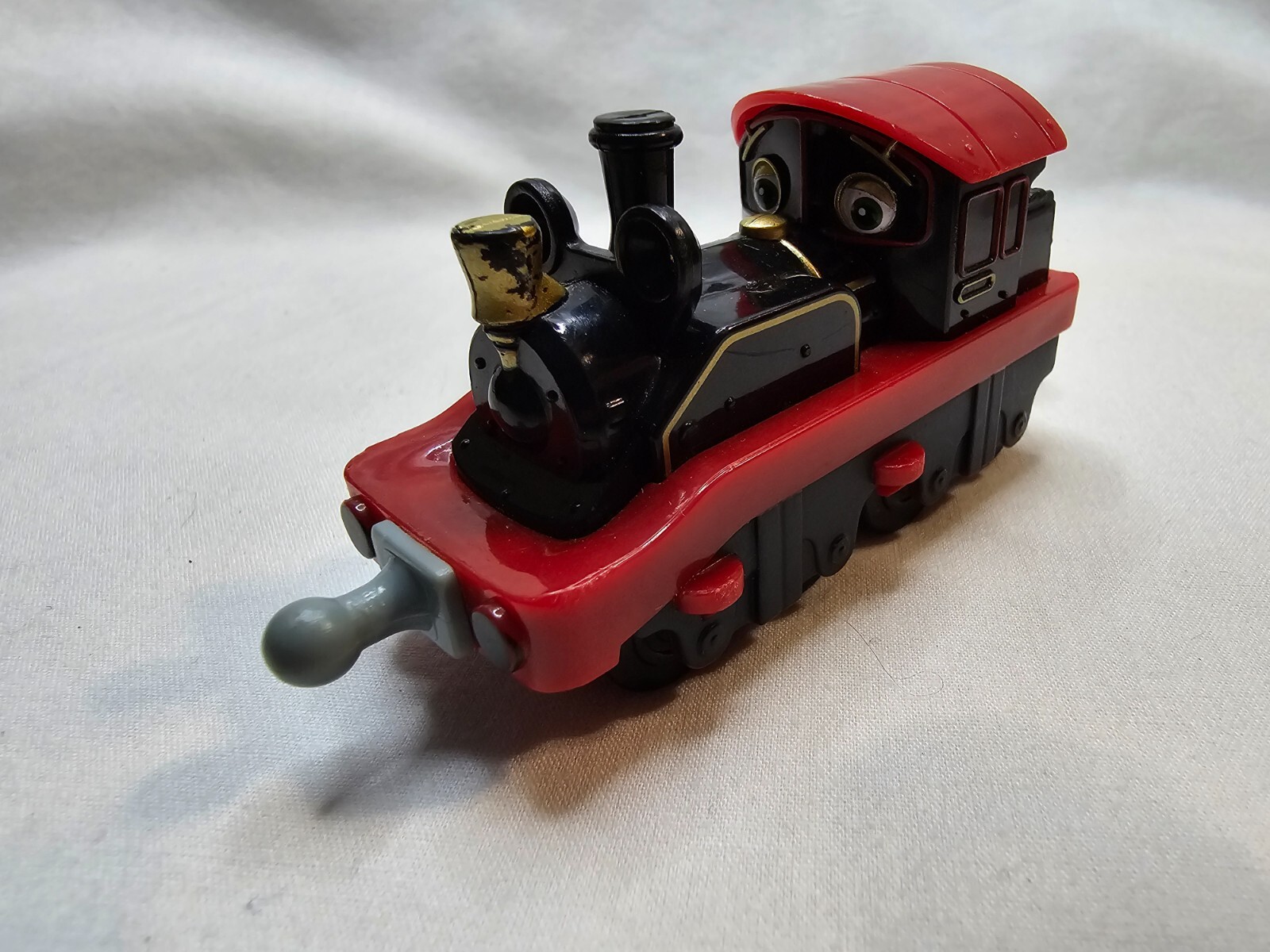 OLD PUFFER PETE Chuggington Train Engine with Metal Base