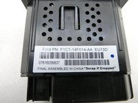 Ford Kuga II 13-16 USB AUX In Buchse Anschluss SD-Buchse Ford Kuga II 13-16 12.08.2016 F1CT-14F014-AA gebraucht Vorschau 5