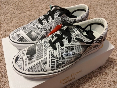 Pre-owned Vans X Harry Potter Comfycush Era Daily Prophet Black/white Hp Unisex