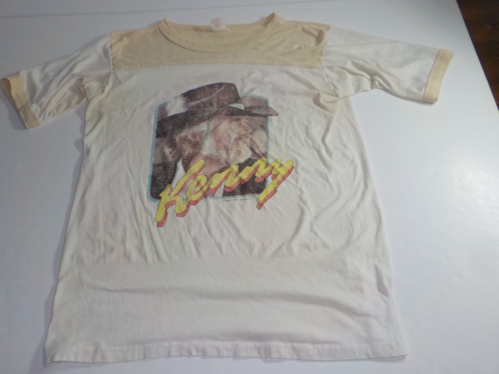 80'sヴィンテージKennyRogersケニーロジャース1984ロックTシャツ 80'sヴィンテージKennyRogersケニーロジャース1984ロックTシャツ