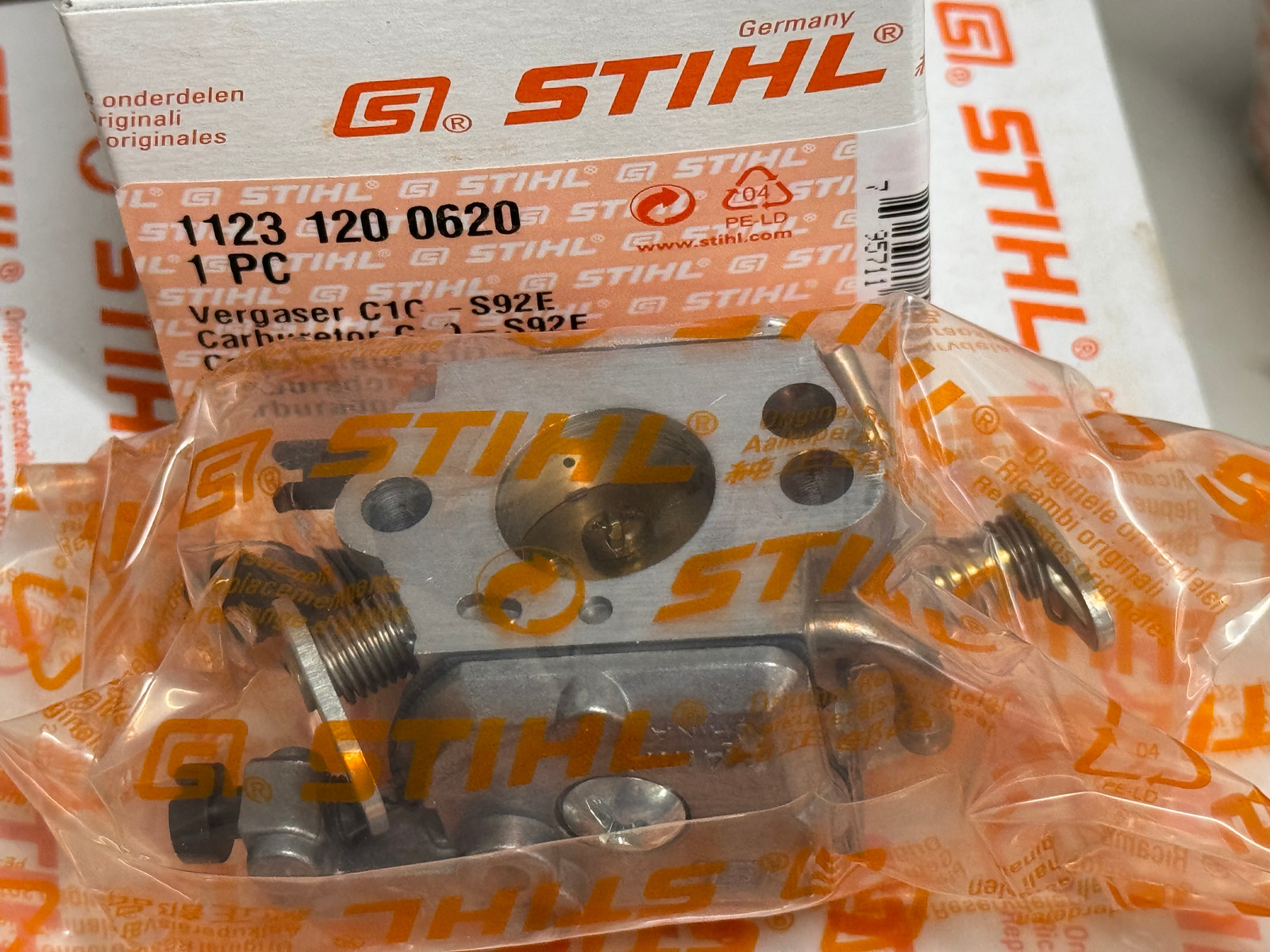 STIHL OEM ZAMA CARBURETOR 1123 120 0620 C1Q-S92E MS250 C-BE MS230 C-BE - Picture 2 of 2