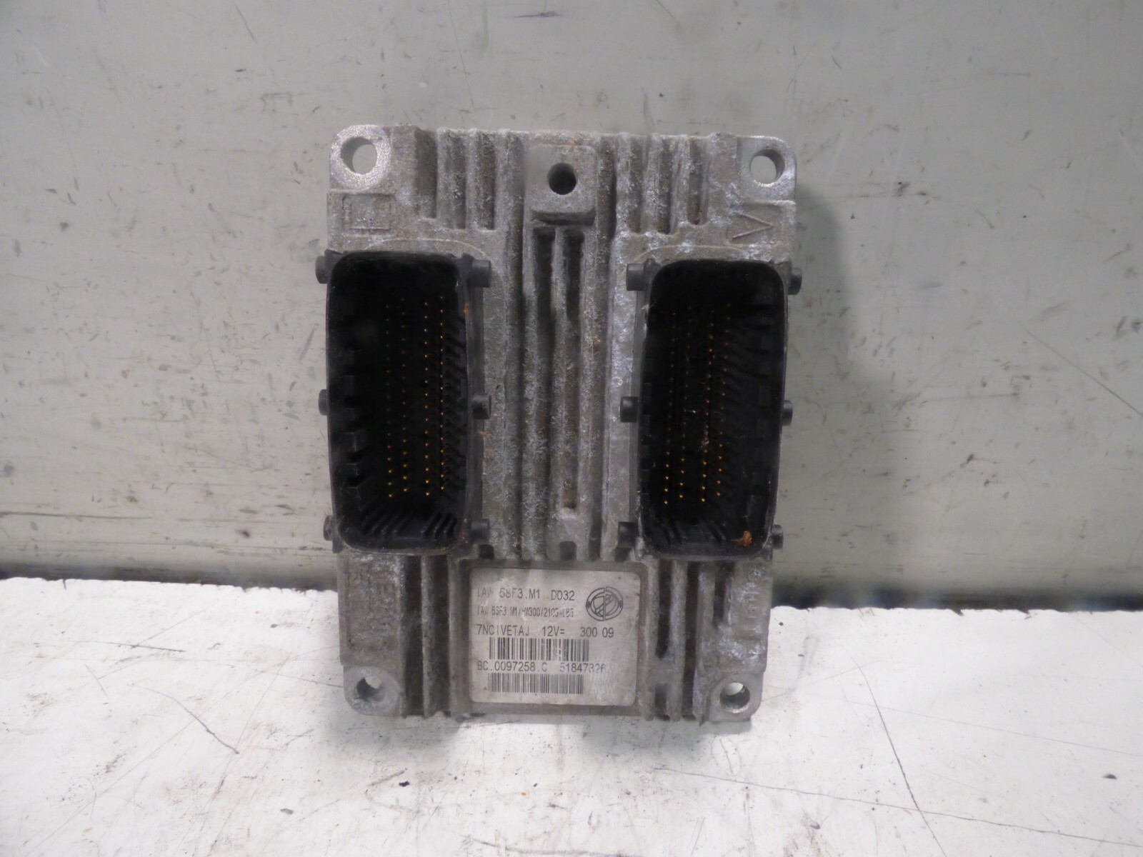 CENTRALINA MOTORE  FIAT GRANDE PUNTO 199 1.2 BENZINA 2012 51847326
