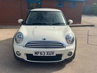 2013 MINI HATCHBACK 1.6 One D 3dr HATCHBACK DIESEL Manual