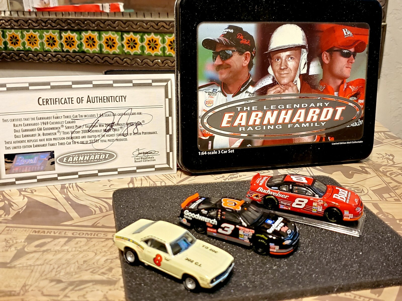 ミニカー　NASCAR Earnhardt Racing Family Collectible Earnhardt Racing Family 3 Car Set Autographed