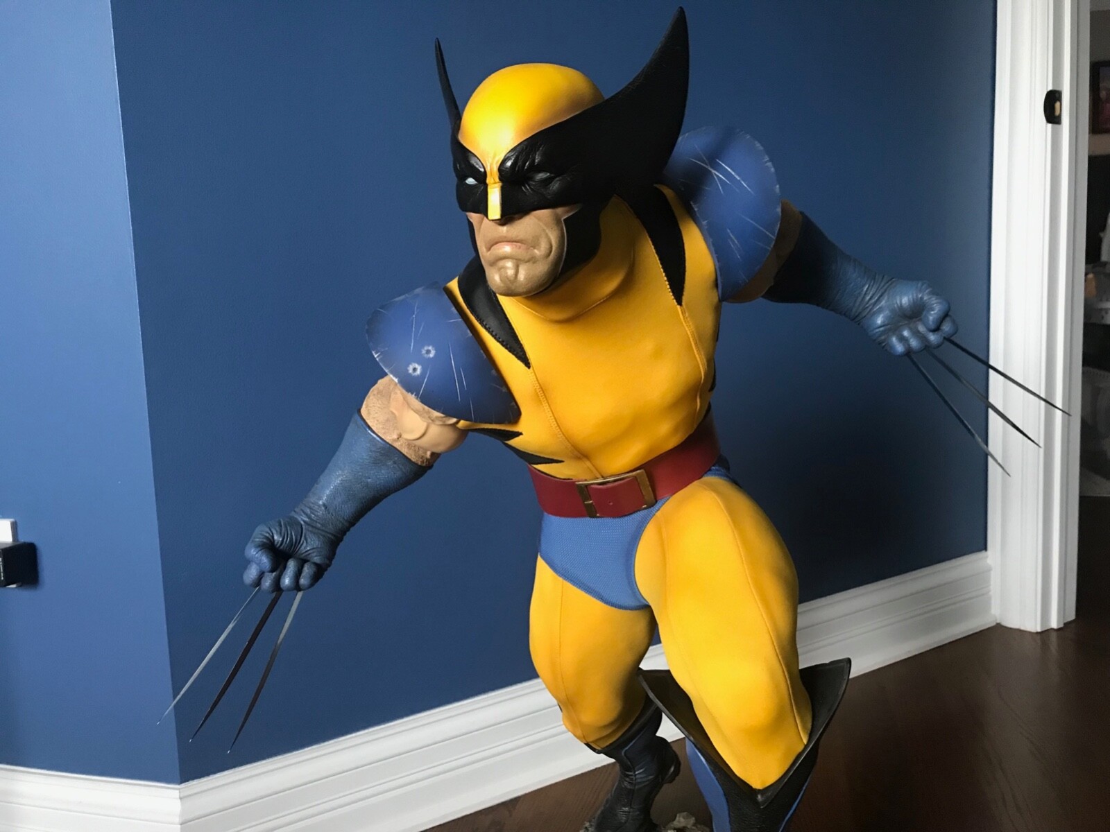 Sideshow Wolverine Legendary Scale Figure LSF Statue (1/2 Scale)
