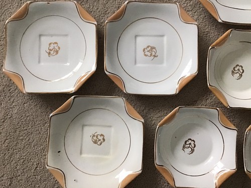 Lot of 19 Vintage Plates Sampson Bridgwood & Son (SB&Son) Gold Clover Design