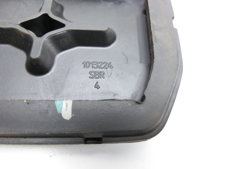 Tesla Model 3 Perf 20-23 Pedalabdeckung für Bremspedal Pedalauflage Tesla Model 3 Perf 20-23 18.04.2023 1013224... Vorschau 4