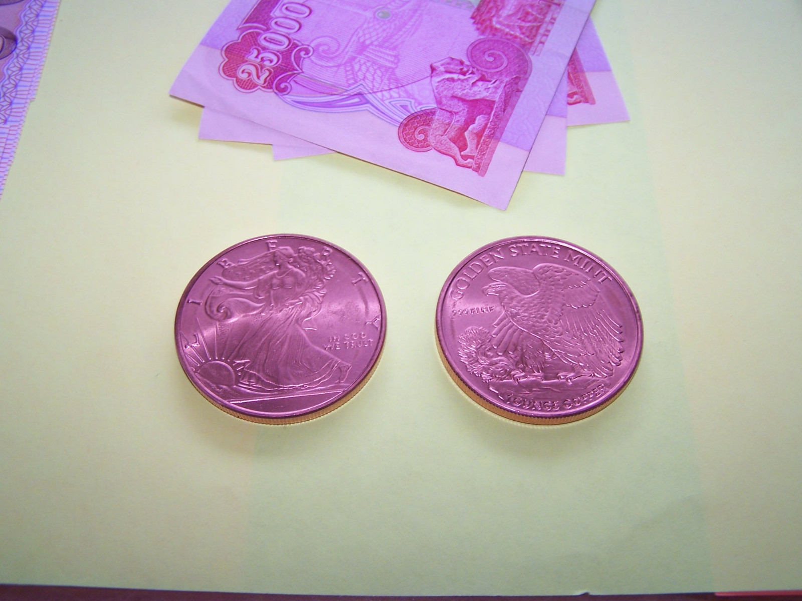 IRAQI DINAR 95,000 TOTAL=  3X25K NOTES and 20 X 1000K + 2 One oz Copper Rounds