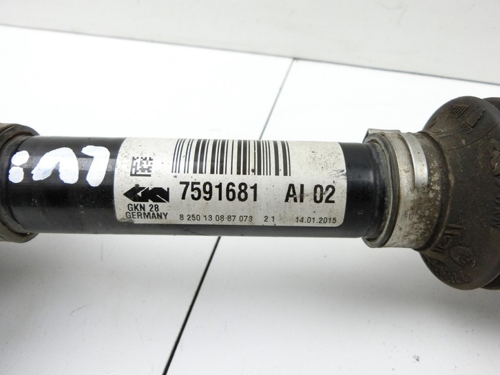 BMW X1 E84 X18D 09-12 2,0d 105KW Autom 4WD Antriebswelle Gelenkwelle Links Vorne BMW X1 E84 X18D 09-12 21.01.2015... Bild 5